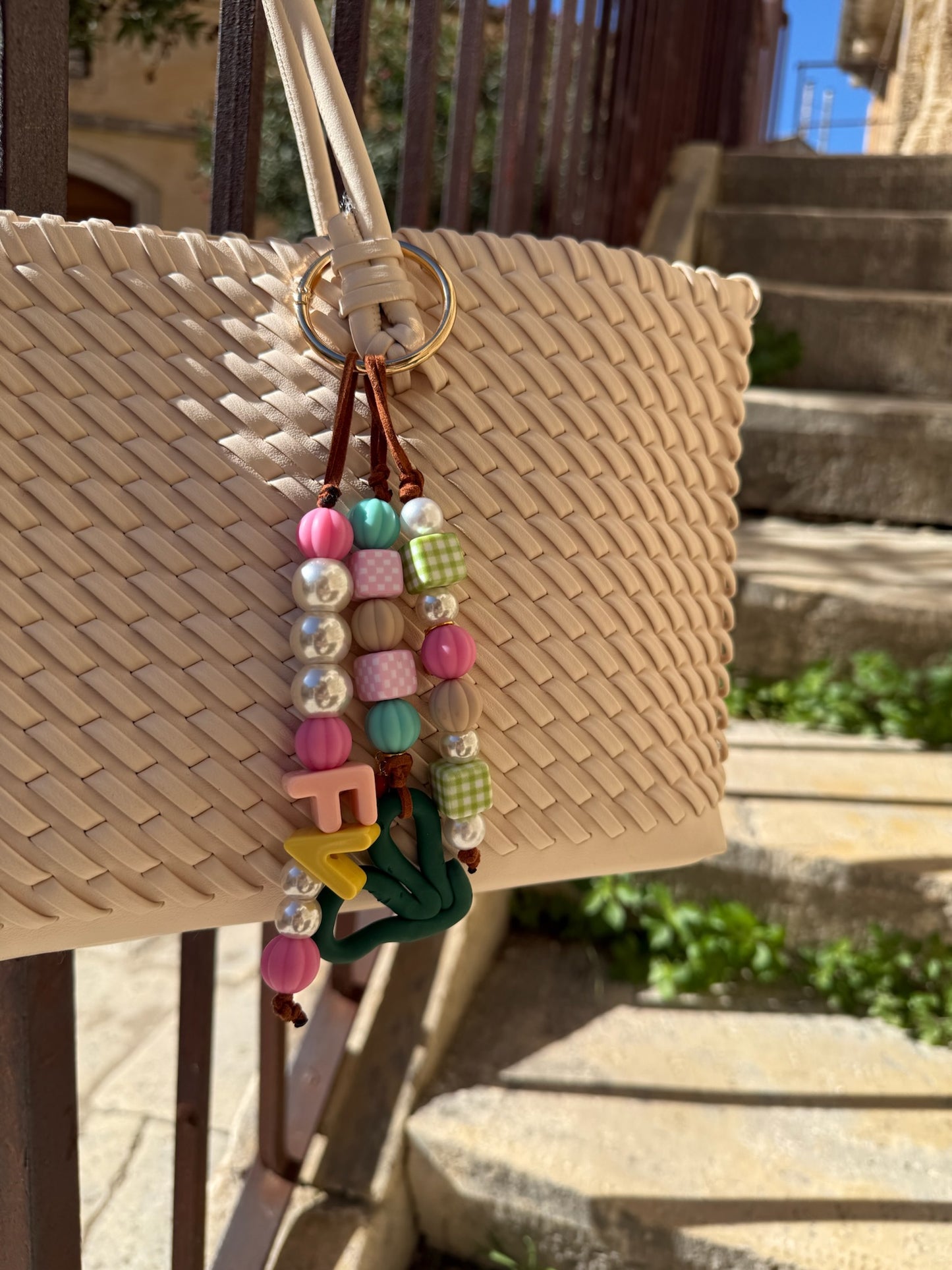 Frutto - The Round Charm